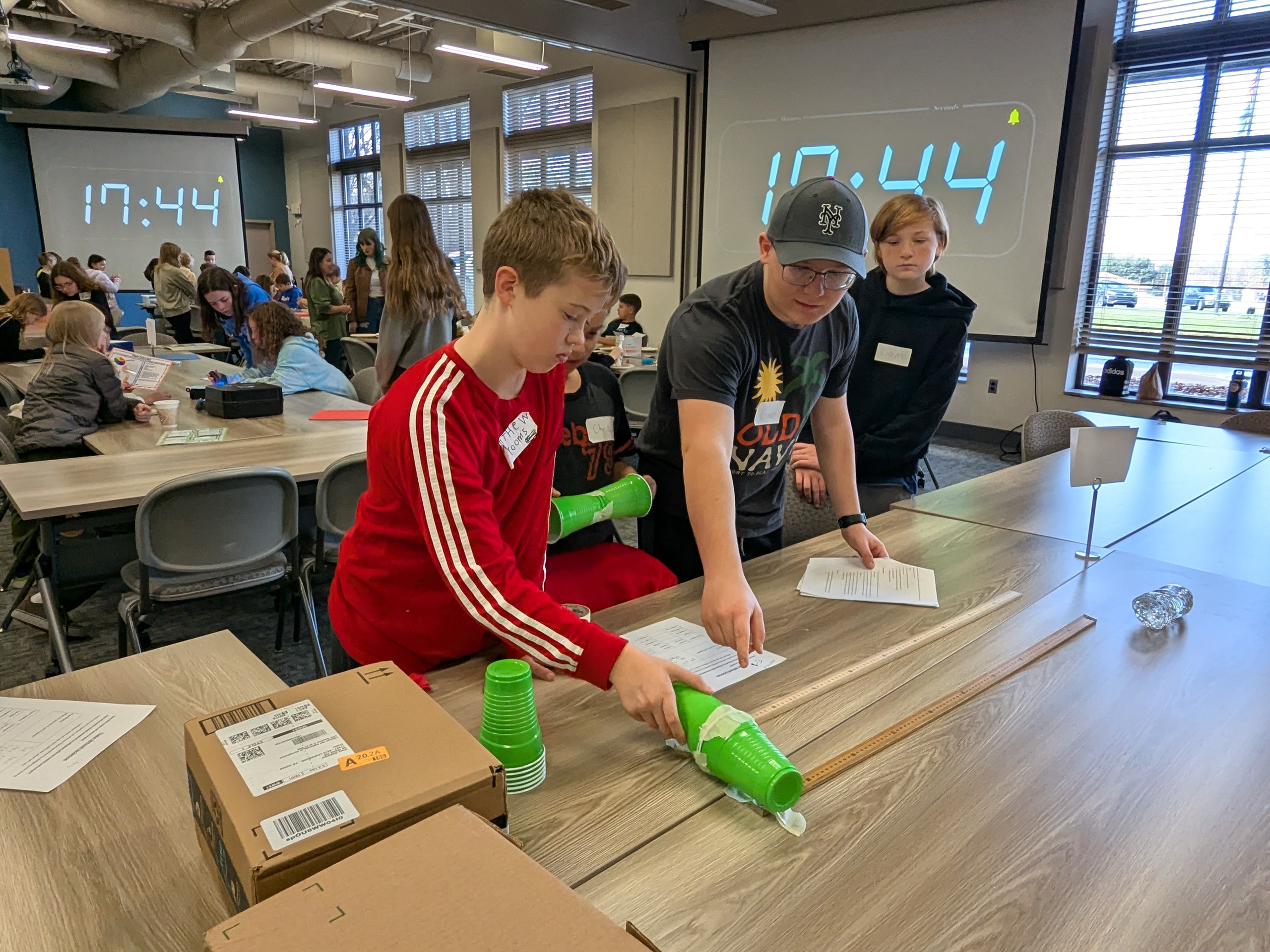 5th grade and 8th grade students attended STEAM workshop at the CSIU