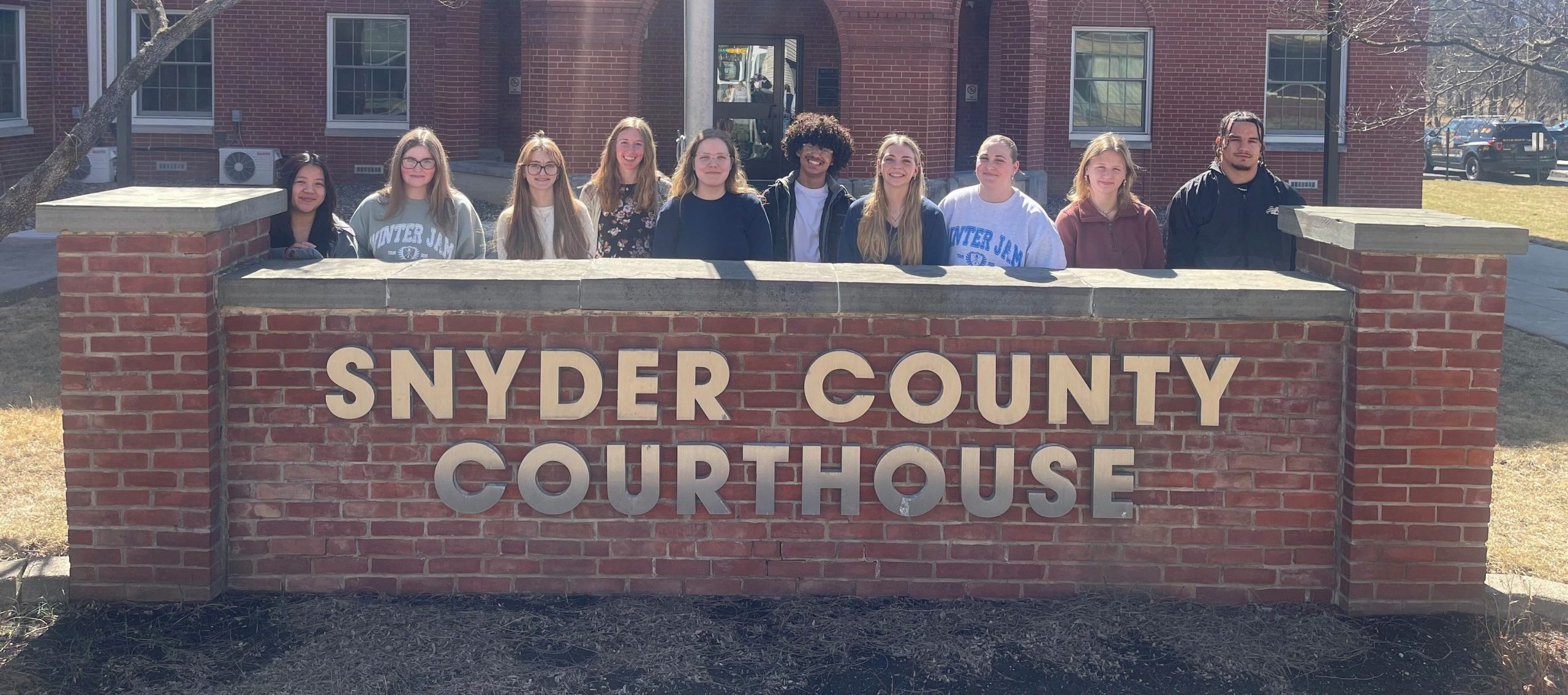 Mr. Frake’s Today’s Law Class & Students Interested in a Career in Criminal Justice visited the Snyder County Courthouse.